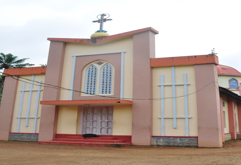 Thuvayoor East, St. Thomas' Malankara Catholic Church