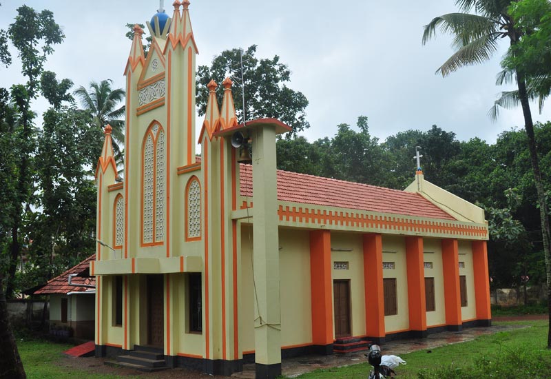 Perumpuzha, St. Martin De PoreCatholic Church